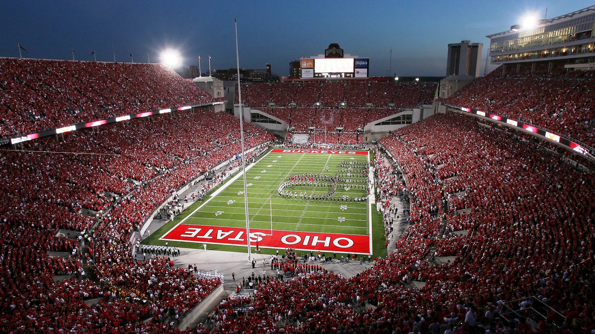 开云体育-全场都在问，这后卫是谁？当西班牙最锋利的那把刀突然哑火，一个隐身了4年的小人物站了出来