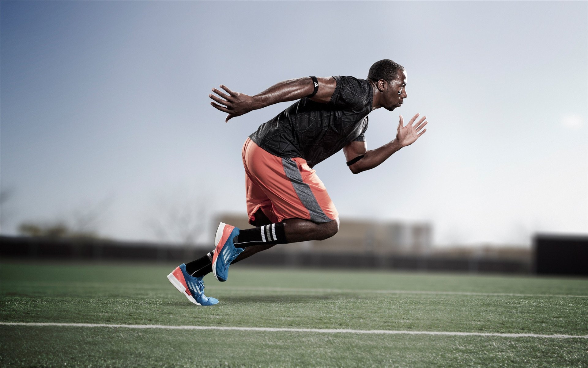 牙买加闪电战撕裂北非之盾！阿尔及利亚战术崩盘，基耶萨获满分征服全场