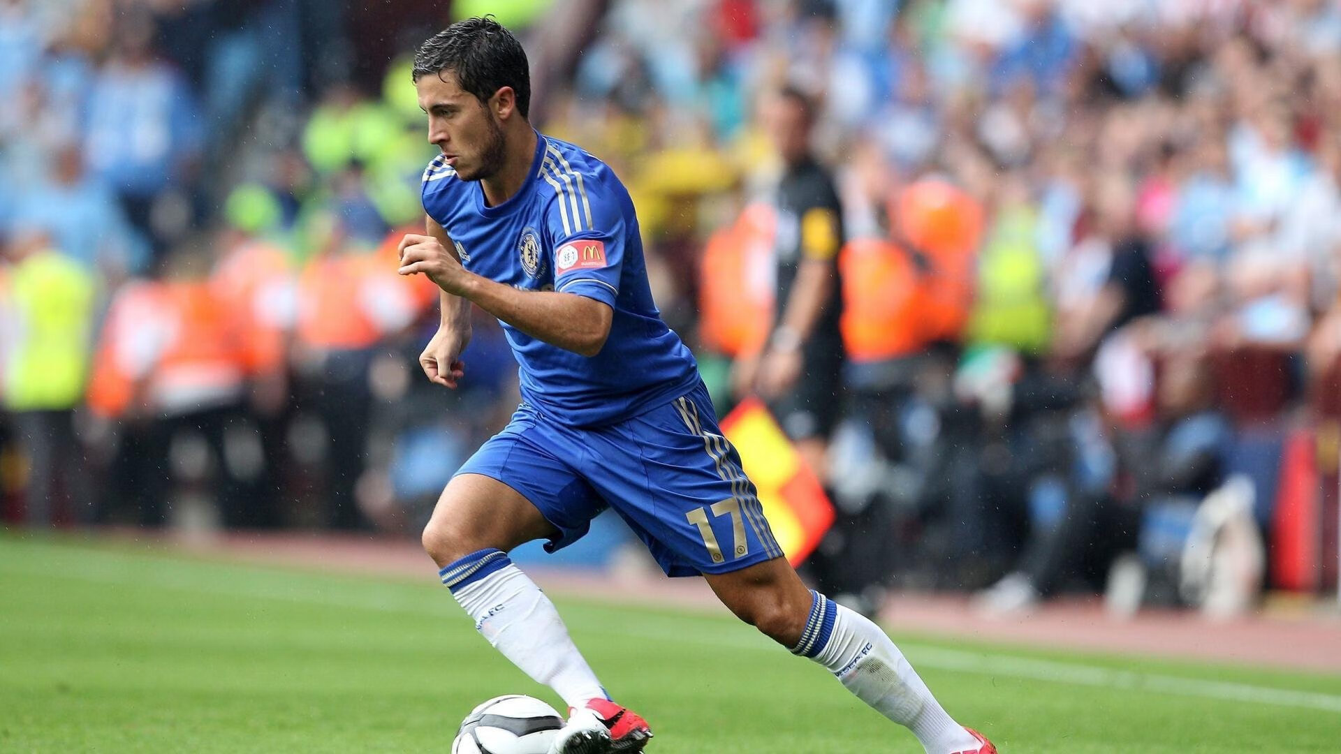 开云体育官网-格列兹曼一肩扛起法兰西荣光，赛场魔术师导演逆转史诗